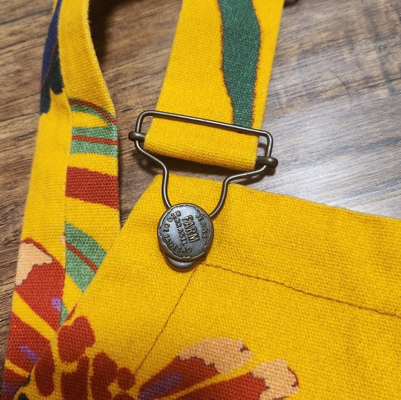 Farm Rio Sabrina Short Overalls - Picture 7 of 9